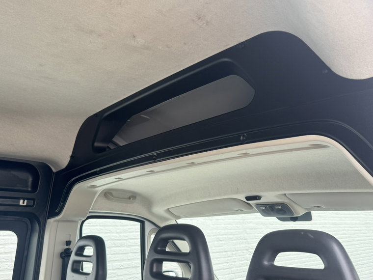 Vehicle Image 26