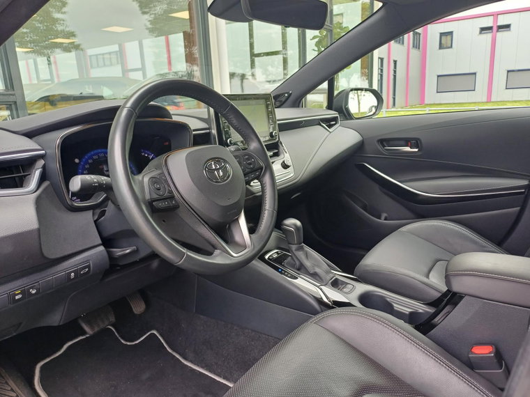 Vehicle Image 19