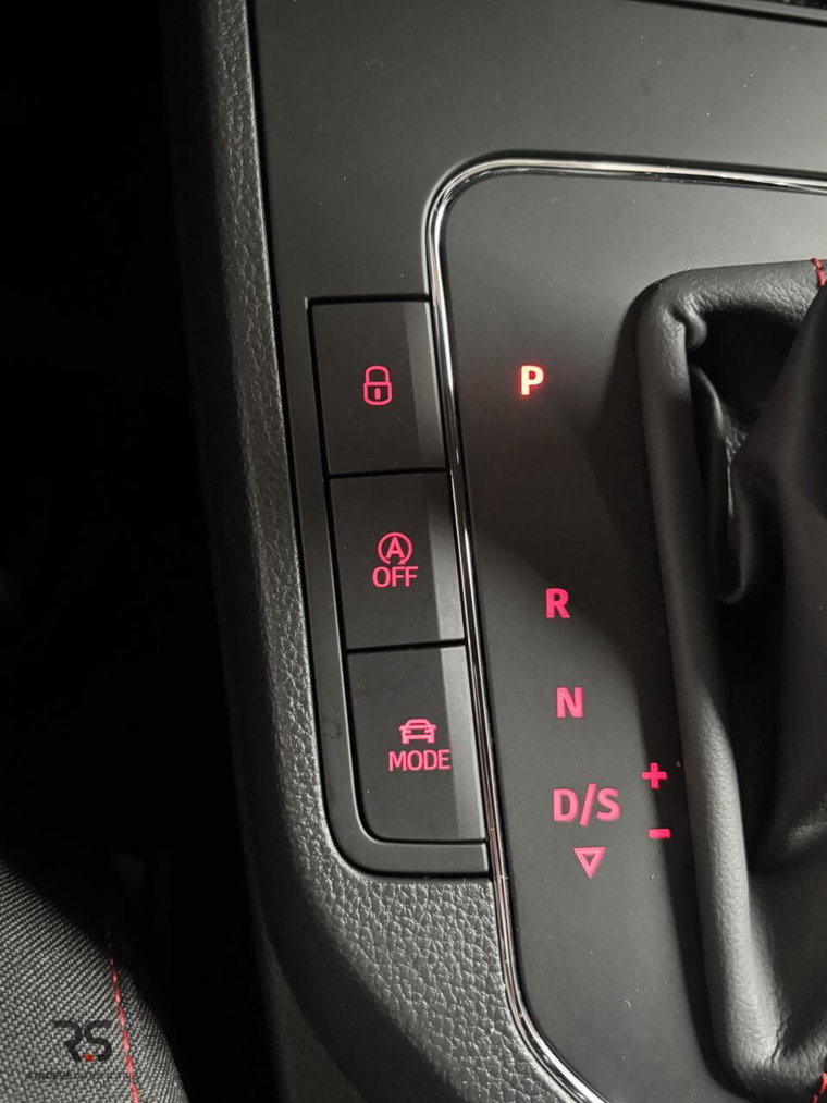 Vehicle Image 50