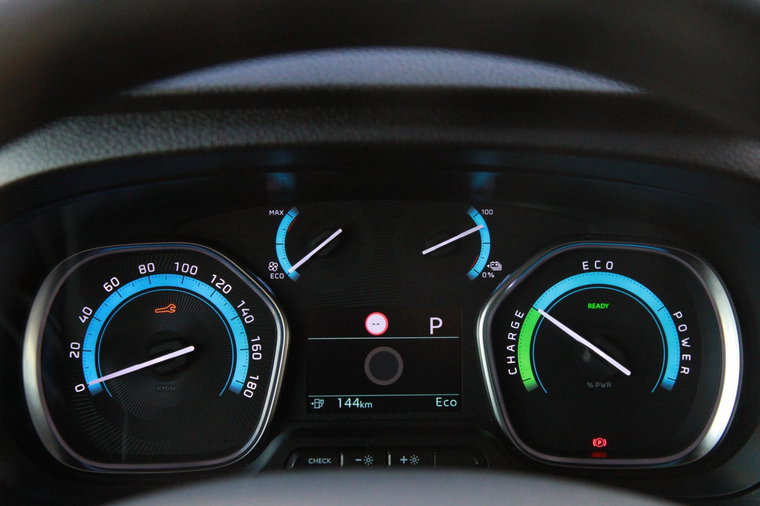 Vehicle Image 15