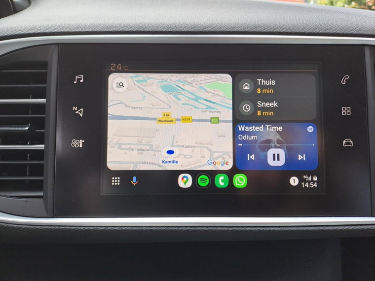 Vehicle Image 18