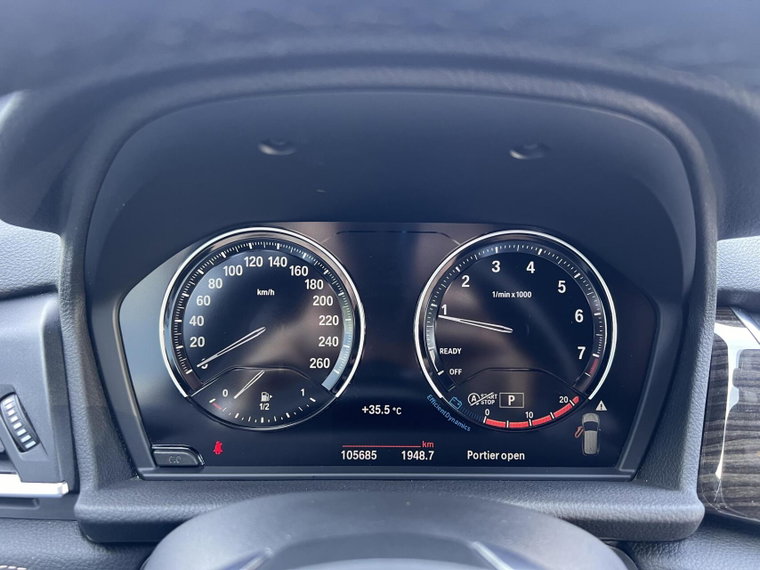 Vehicle Image 26