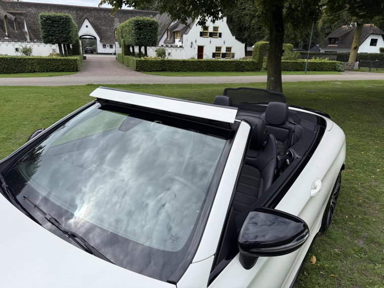 Vehicle Image 33
