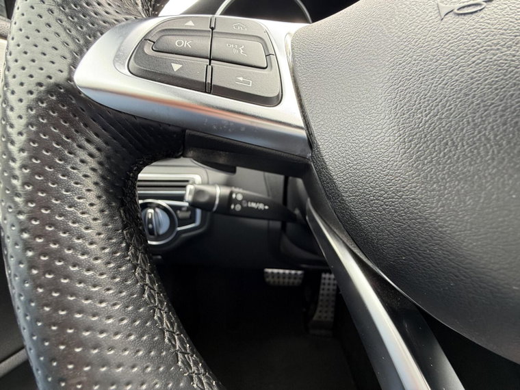 Vehicle Image 41