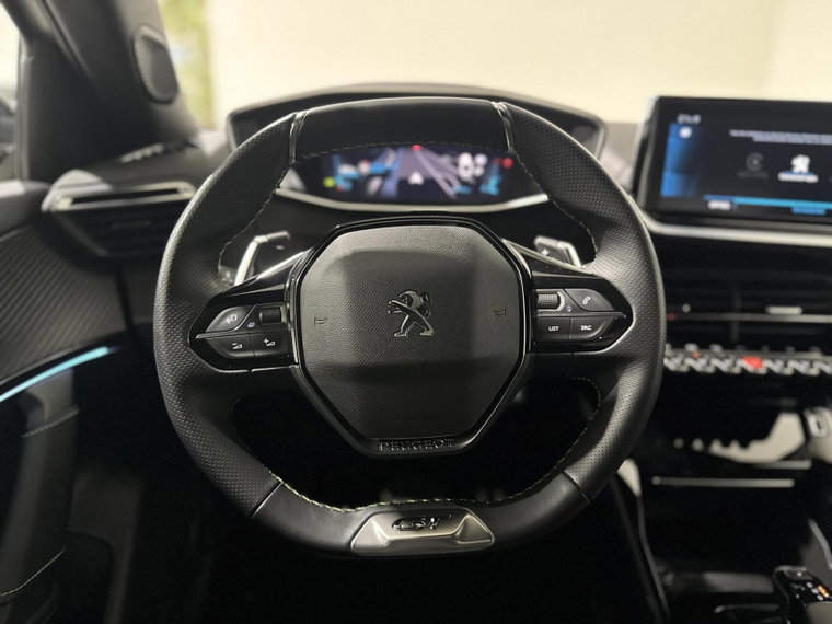 Vehicle Image 26