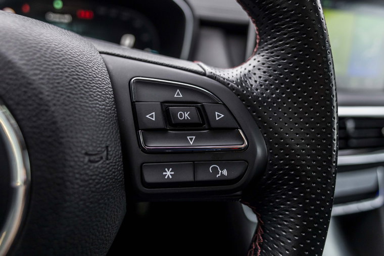 Vehicle Image 30