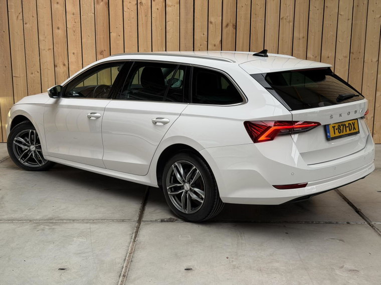 Vehicle Image 40