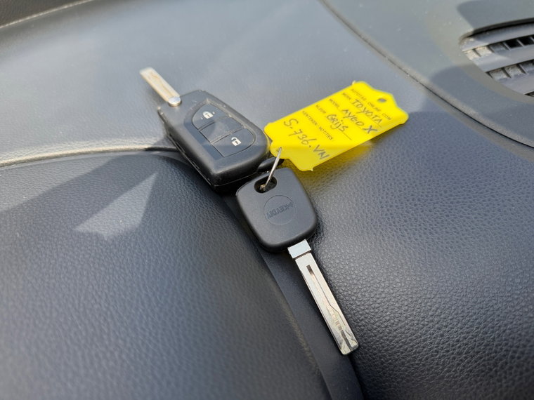 Vehicle Image 17