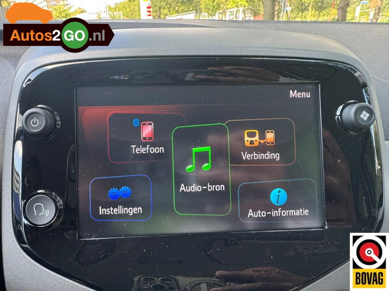 Vehicle Image 21