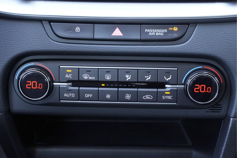 Vehicle Image 27