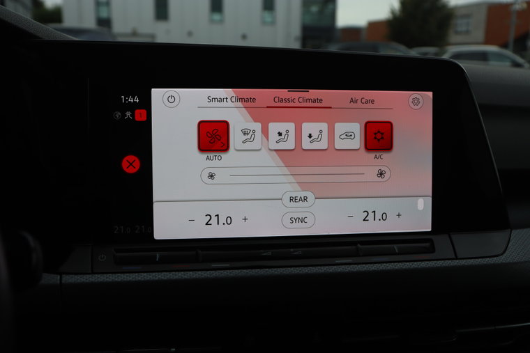 Vehicle Image 27