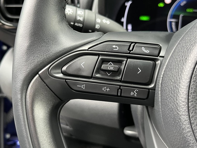 Vehicle Image 28