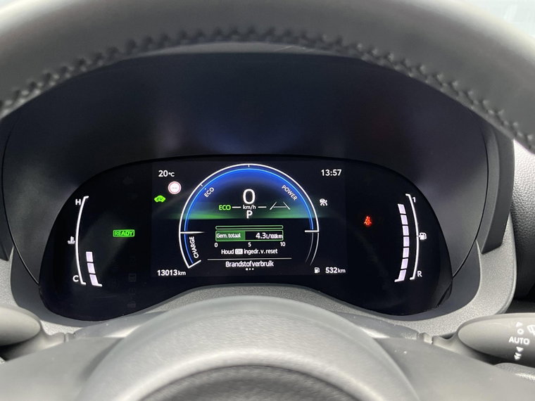 Vehicle Image 30