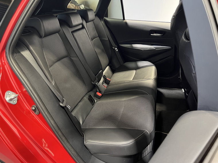 Vehicle Image 35