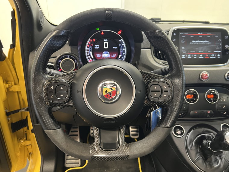 Vehicle Image 24