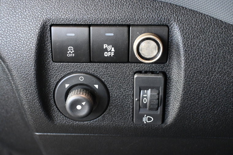 Vehicle Image 33