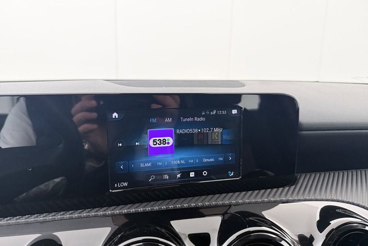 Vehicle Image 22