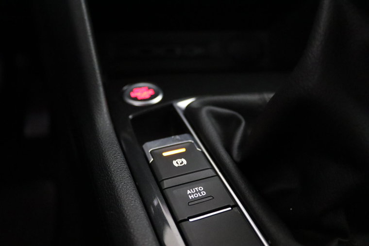 Vehicle Image 40