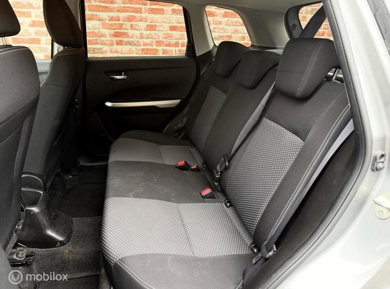Vehicle Image 10