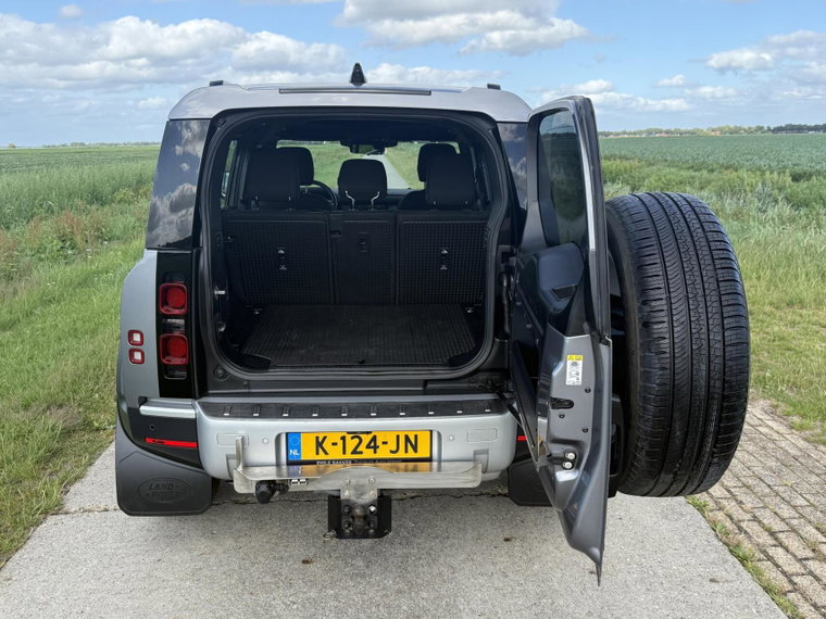Vehicle Image 26