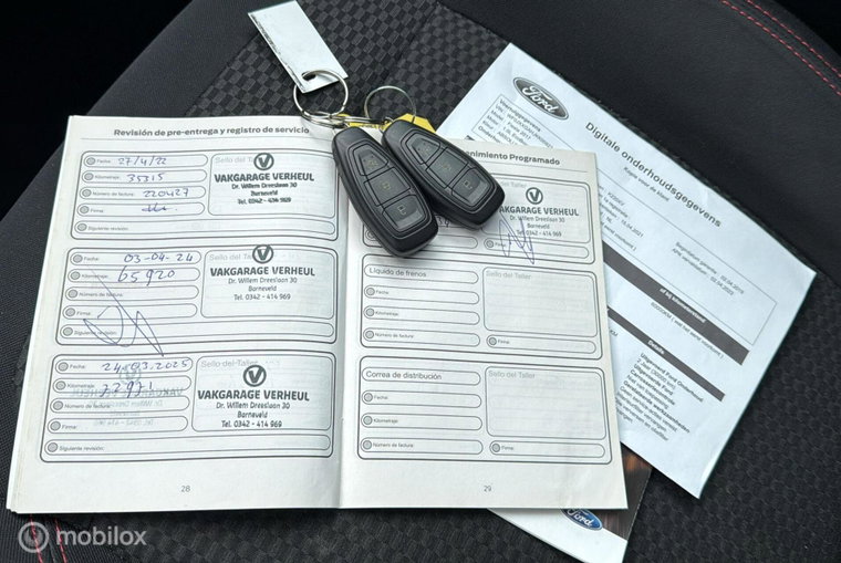 Vehicle Image 12