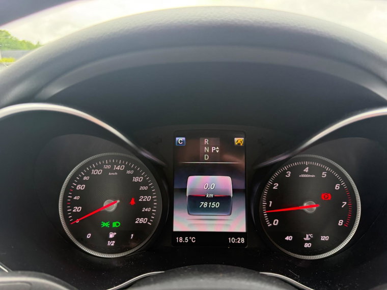 Vehicle Image 38
