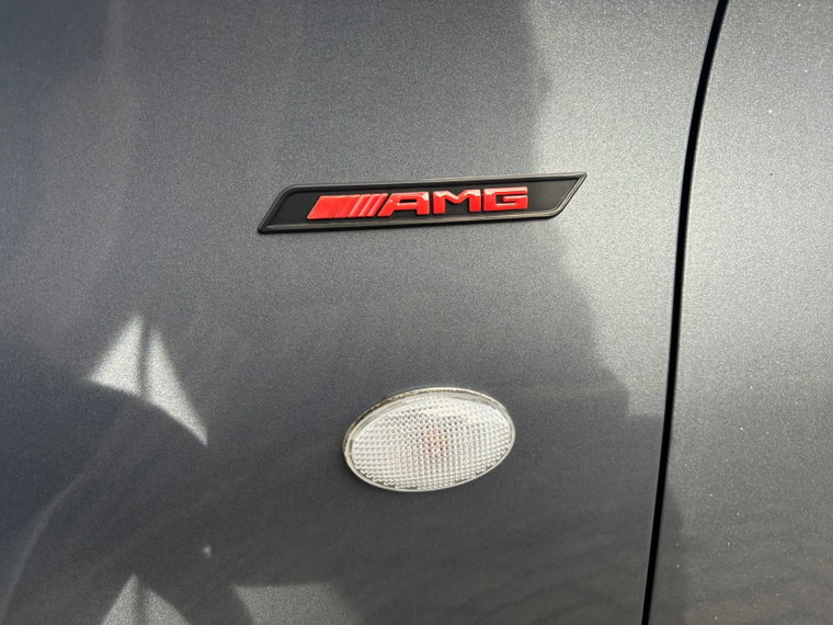 Vehicle Image 26