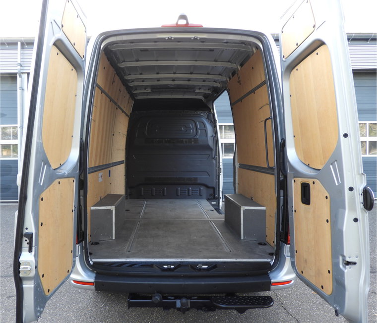 Vehicle Image 19