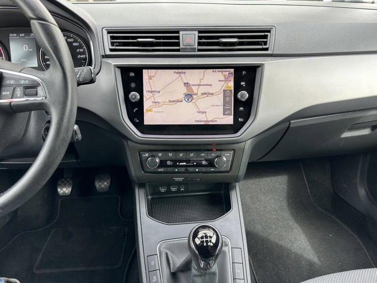 Vehicle Image 12