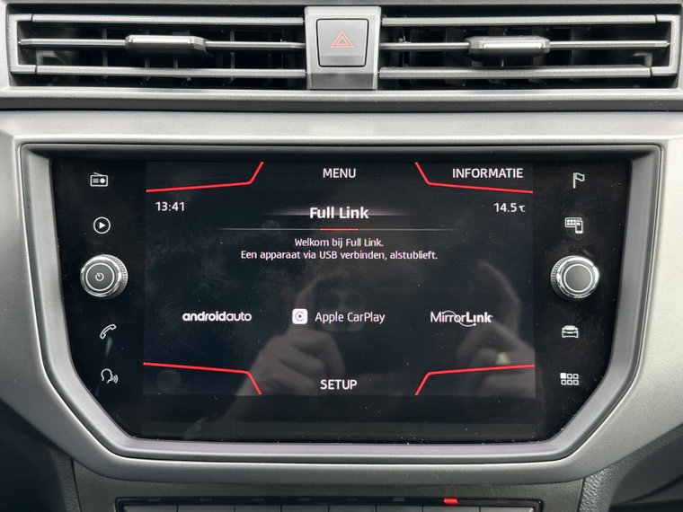 Vehicle Image 14
