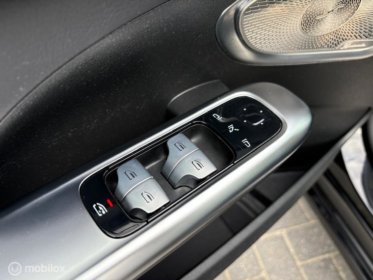 Vehicle Image 40