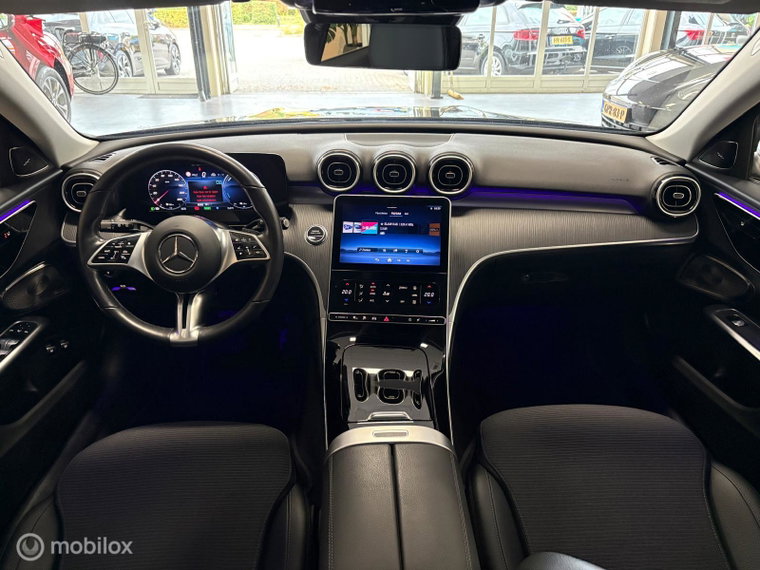 Vehicle Image 48