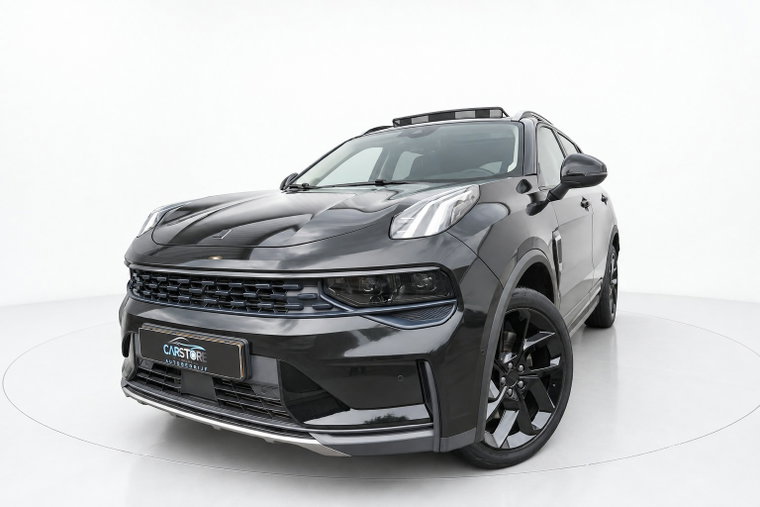 Vehicle Image 25
