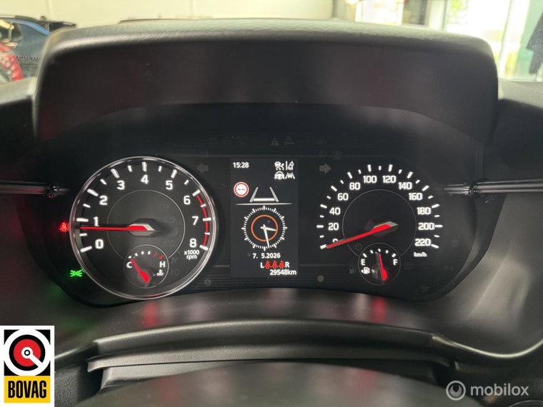 Vehicle Image 12