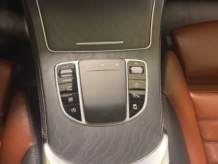 Vehicle Image 37