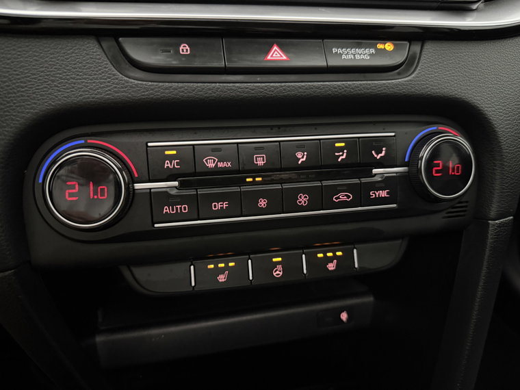 Vehicle Image 26