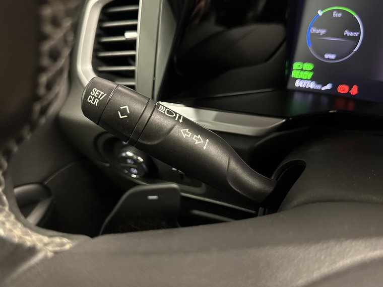 Vehicle Image 26
