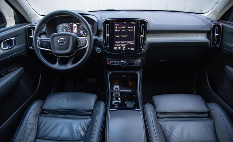 Vehicle Image 14