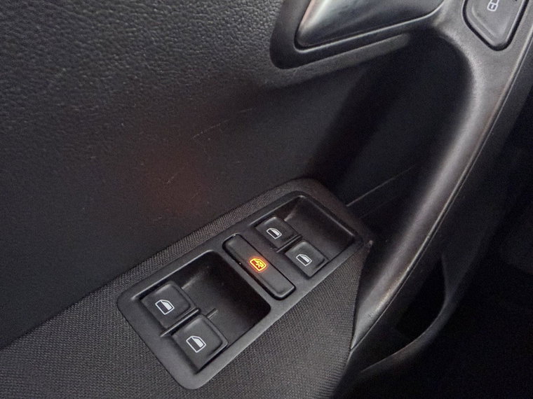 Vehicle Image 27