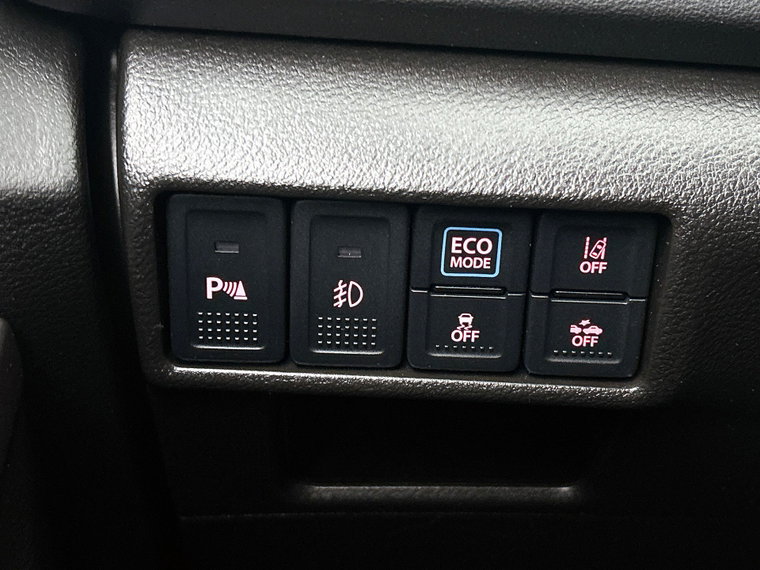Vehicle Image 24