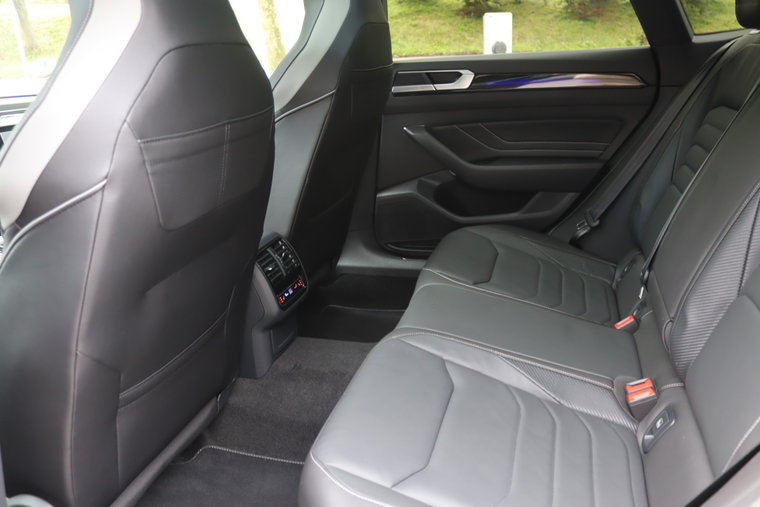 Vehicle Image 39