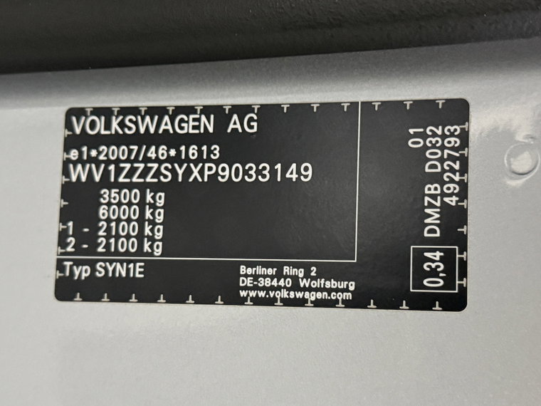 Vehicle Image 30