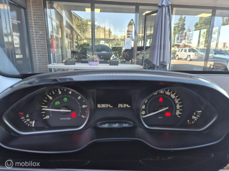 Vehicle Image 17