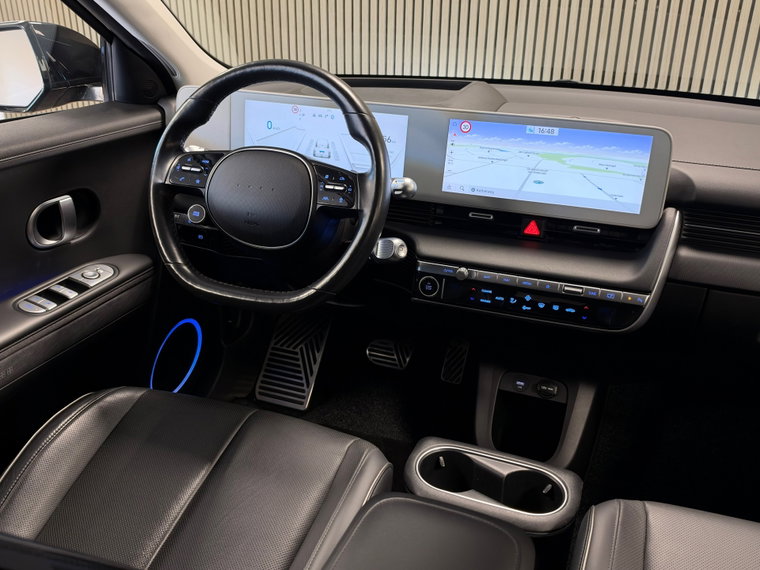 Vehicle Image 27