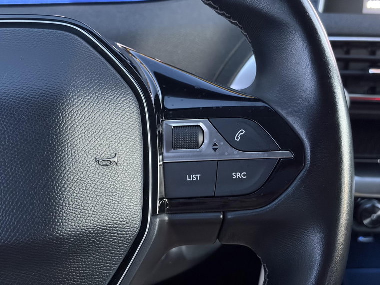 Vehicle Image 26