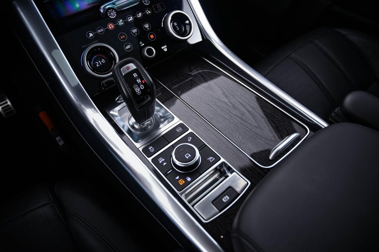 Vehicle Image 36