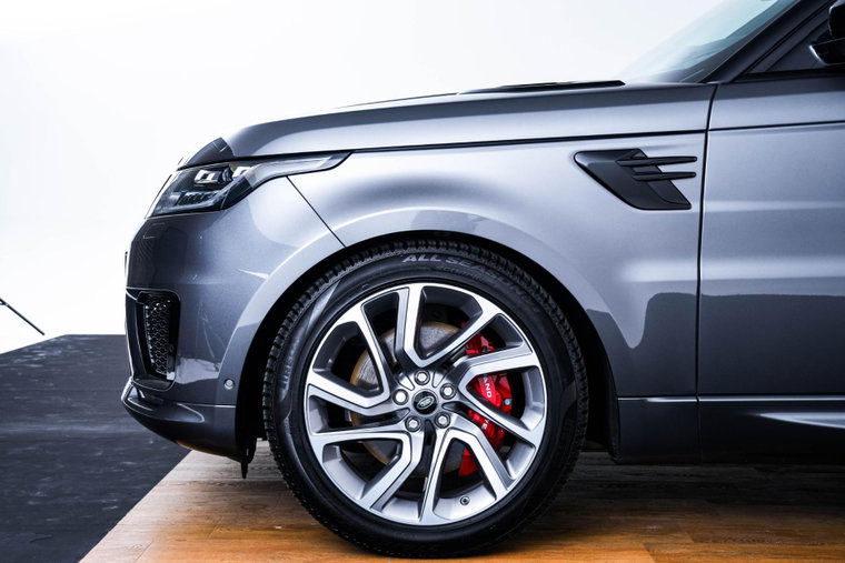 Vehicle Image 9