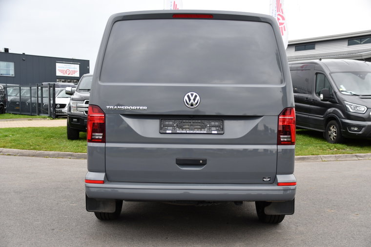 Vehicle Image 35