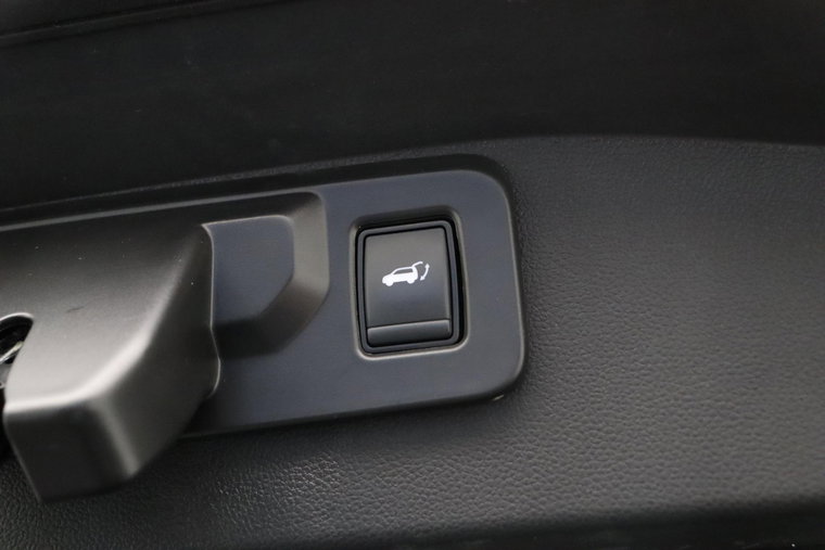 Vehicle Image 47