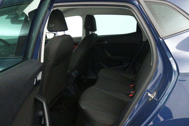 Vehicle Image 23